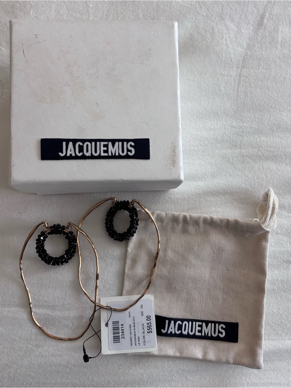 Jaquemus NIB Gold-Tone Hoop Earrings with Black Beaded Swarovski Studs - Picture 3 of 4